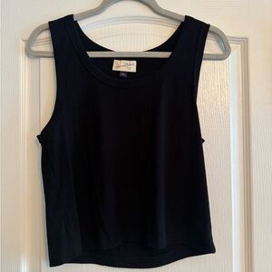 black cropped tank top